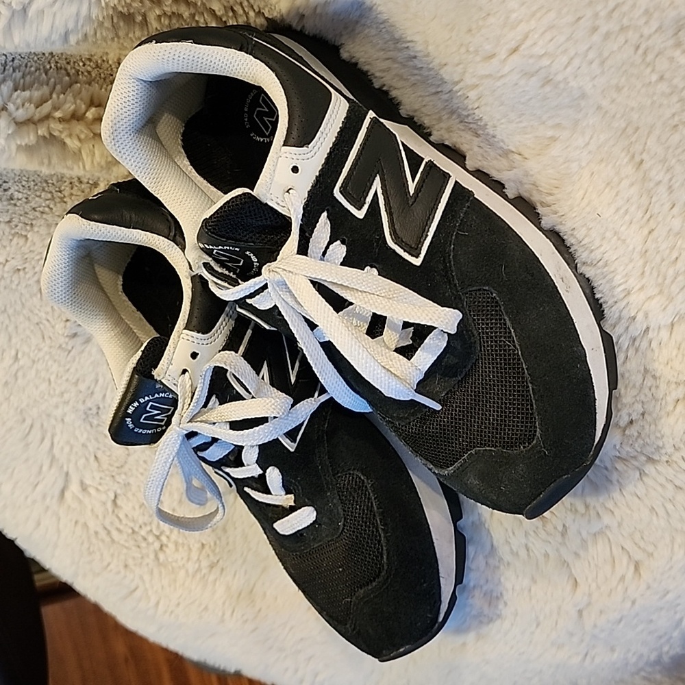 New Balance trainers womens size 9.